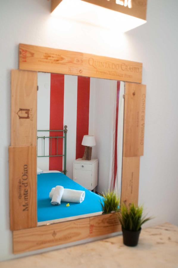 Хостел Jho'La Surf Camp Praia Da Luz Экстерьер фото